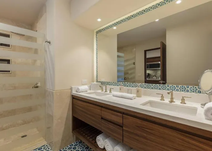 Beachfront 3 Bdrm In Exclusive Diamante Golf Appartement